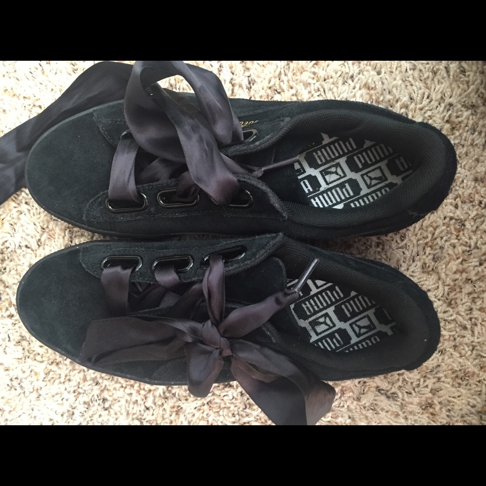 Puma Suede Sneakers